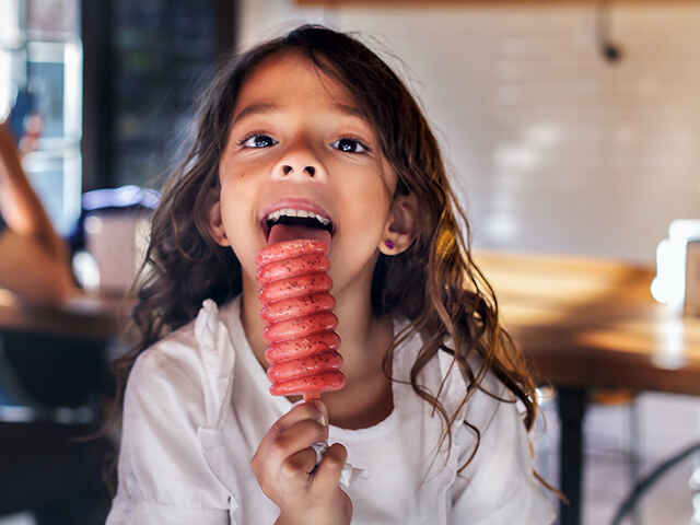 子どもの肥満は噛み方から治せます。