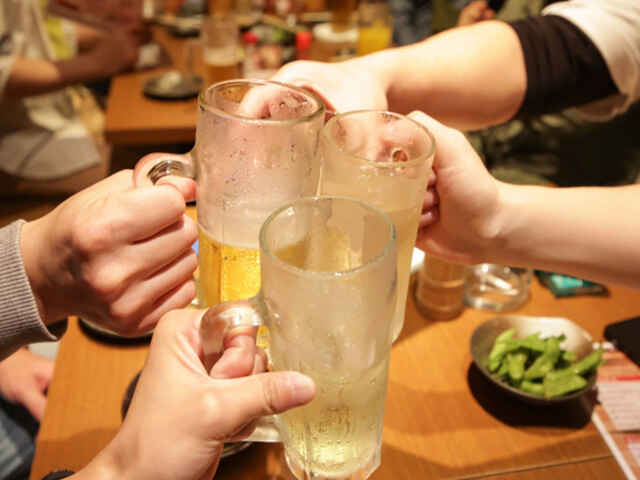 なんでお酒はとめどなく飲むことが出来るの？