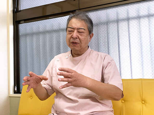 田中 茂之 院長