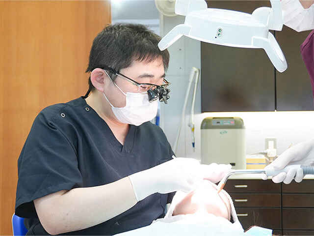 島田 成章 院長
