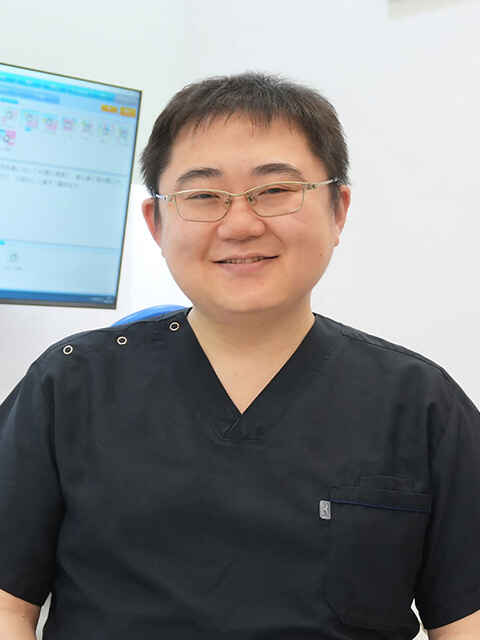 島田 成章 院長