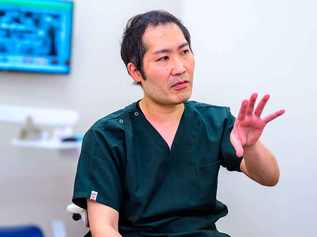 小野 博章 院長