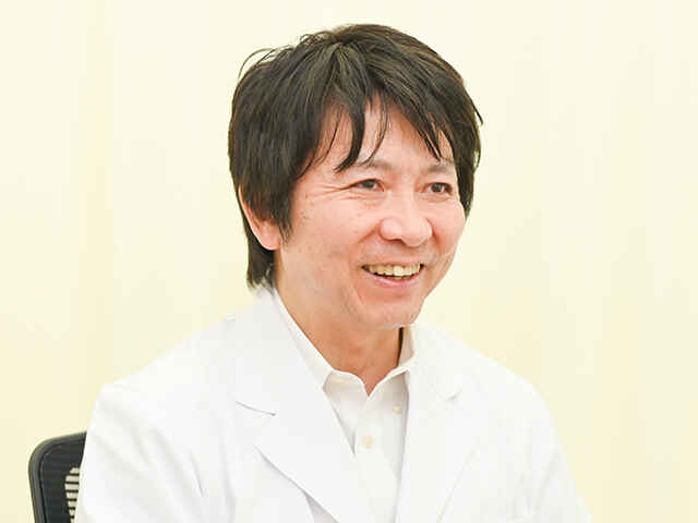 川名 康仁 院長