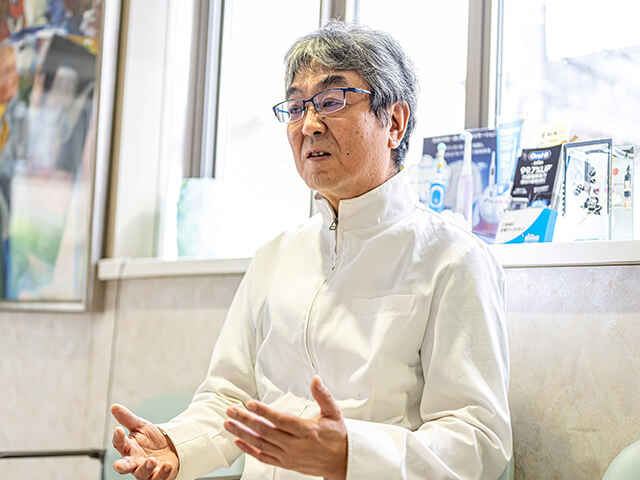 海野 幸利 院長